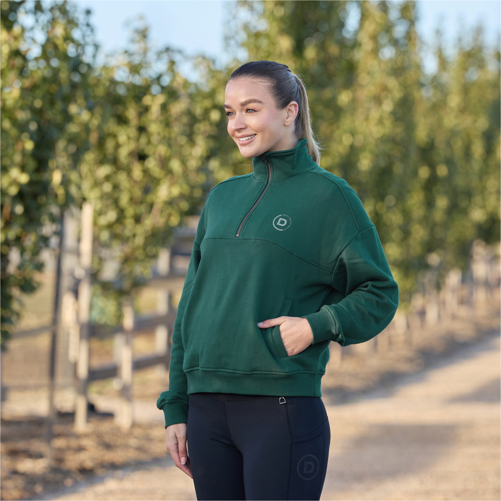 2025 Dublin Womens 1 / 4 Zip Fleece Pullover 1028853 - Dark Emerald Green